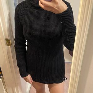 Seven Sisters Waffle Turtleneck Sweater